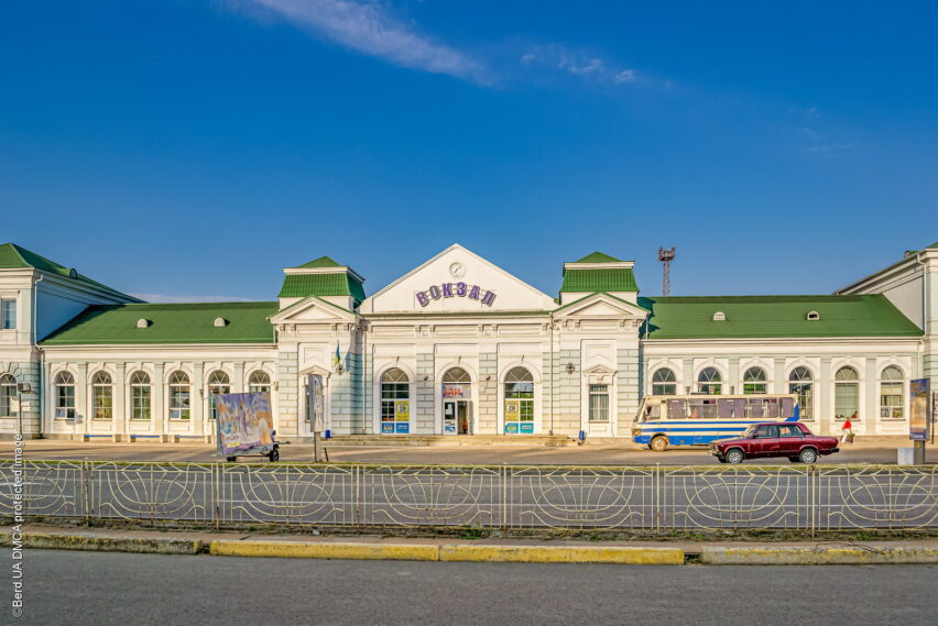 ЖД-вокзал Бердянска