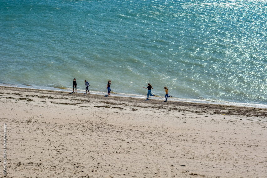 Дети на пляжеДети на пляже АКЗ