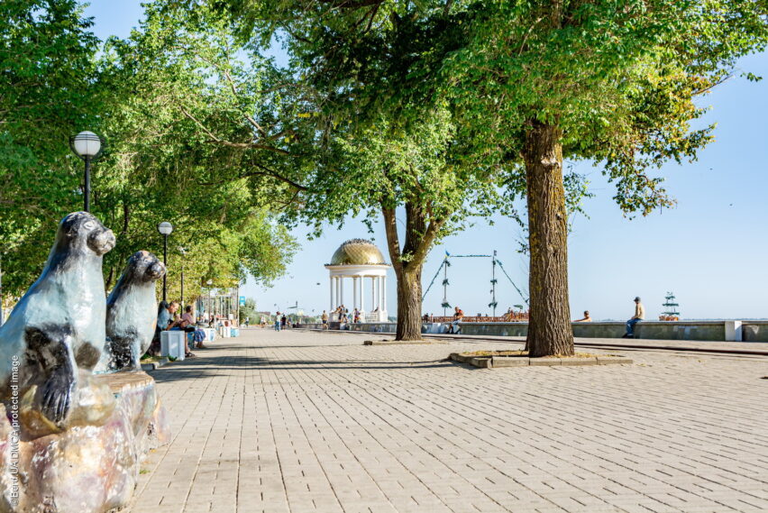 Приморская площадь в Бердянске