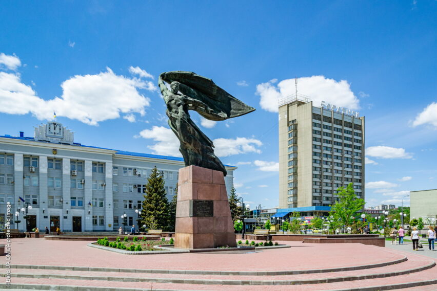 Памятник первому Бердянскому совету