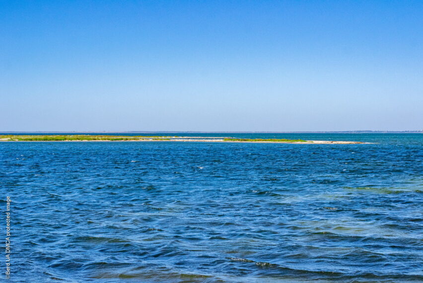 Остров Малый Дзендзик в Бердянском заливе